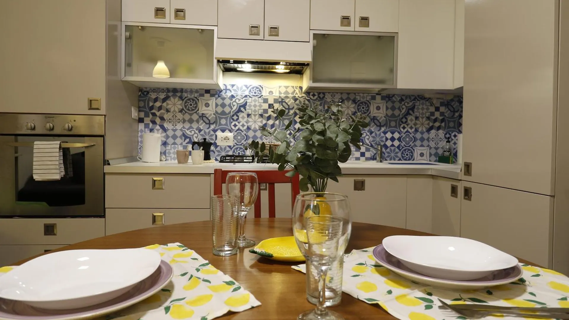 Lovely Home Apartment Lecco 0*,